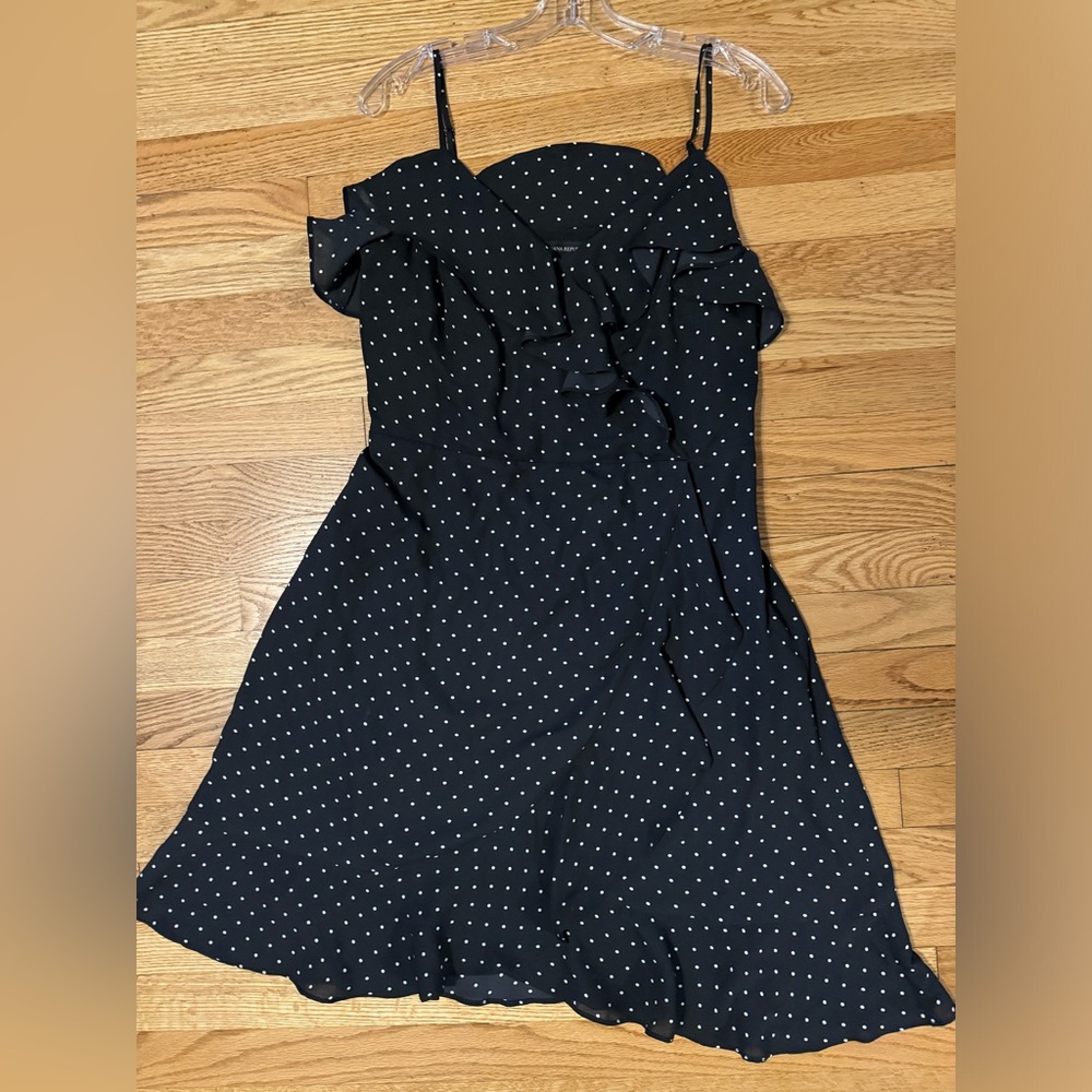Gap blue and white polka dotted faux wrap dress size 8